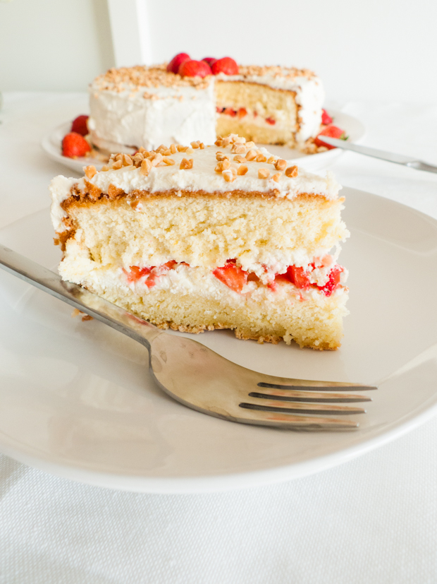 strawberry-birthday-cake10